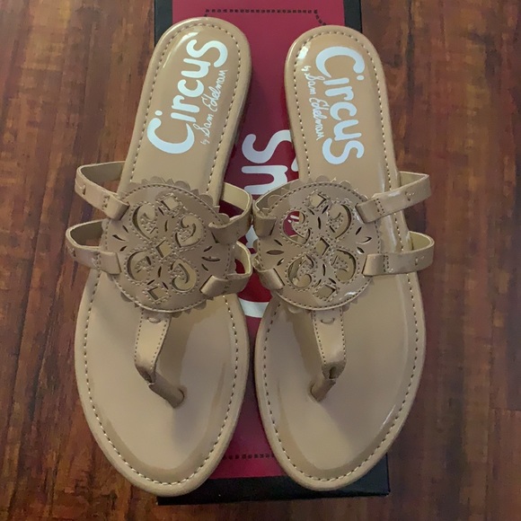 Sandals - Picture 2 of 5